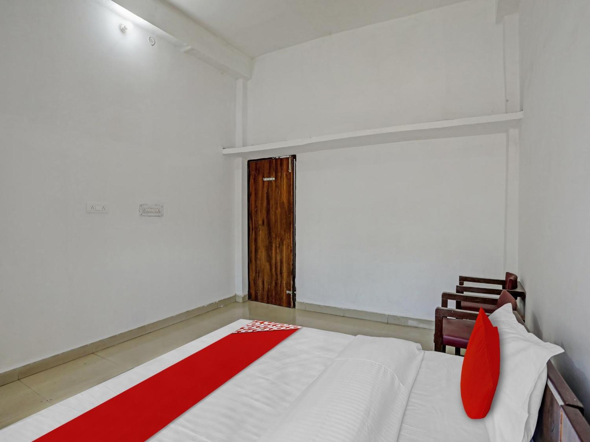 Super Hotel O Easy Stay Inn Lucknow Bagian luar foto